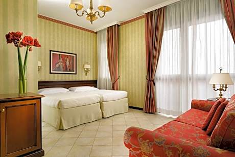 Classic Double Room With Sofa-Bed