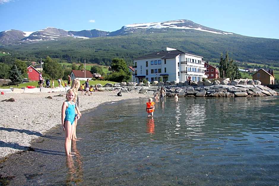 Innvik Fjordhotell