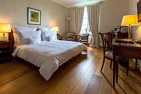 Double or Twin Room with View