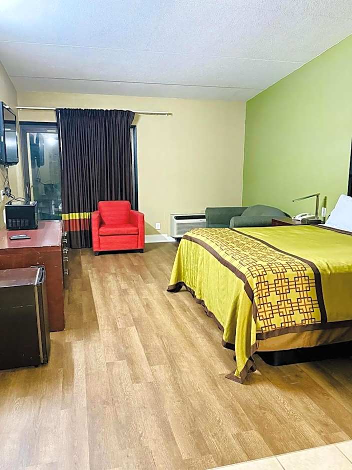 Super 8 by Wyndham Battleboro/Rocky Mount