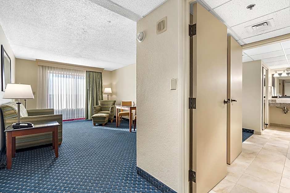Photo 1 of 17 of Leisure Suite