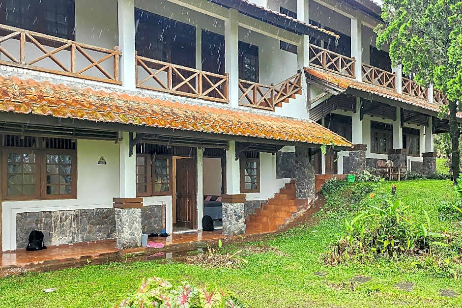 RedDoorz near Pasar Cipanas