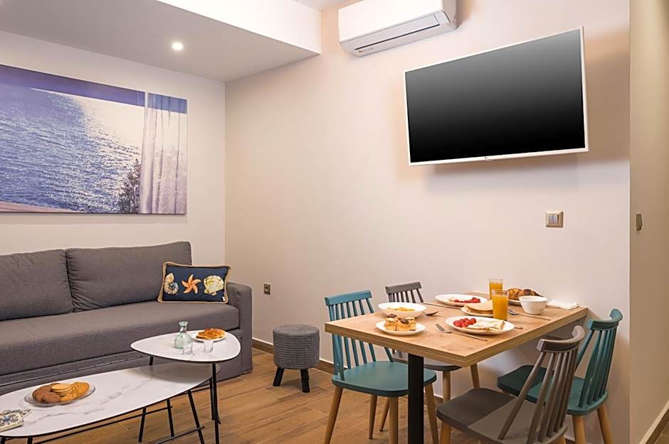 Aequor Luxury Rooms & Apartments