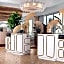 The Hiatus Clearwater Beach, Curio Collection by Hilton