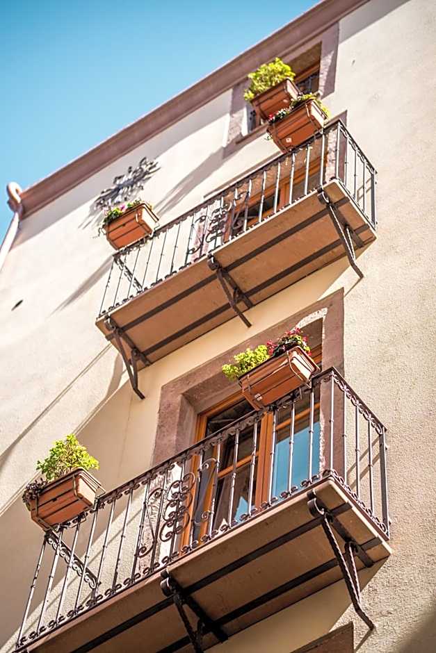Bosa Queen House