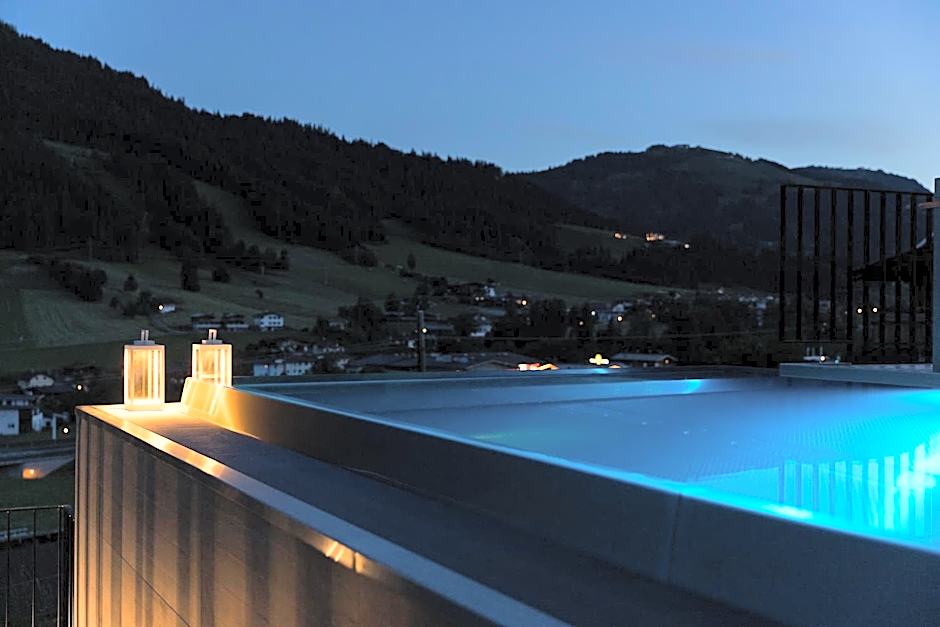 GOING TRIPLE A apartments EAST