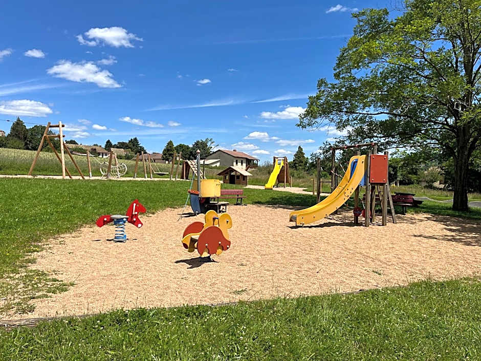 Camping de Matour - ONLYCAMP