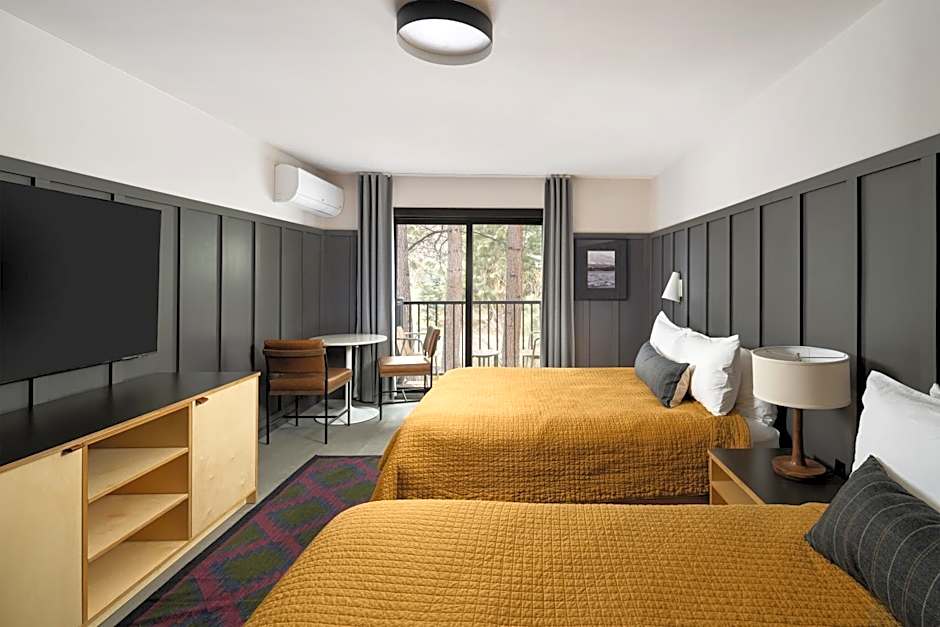 The Coachman Hotel