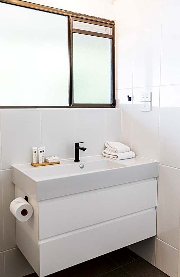 Beachfront Terraces with Onsite Reception & Check In