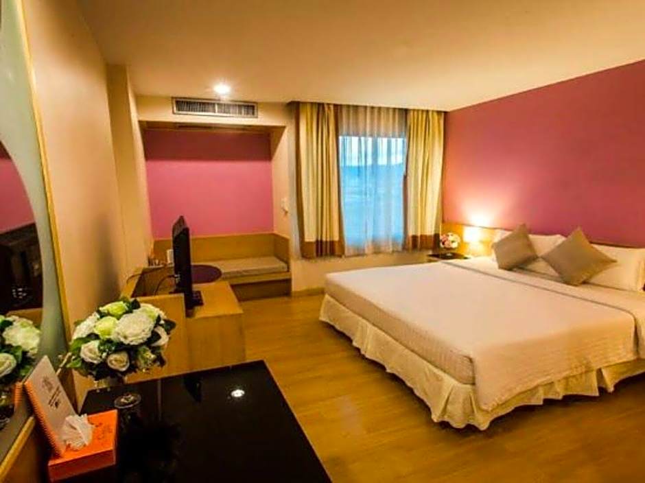 Crystal Hotel Hat Yai