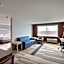 Holiday Inn Express & Suites Fond Du Lac By IHG
