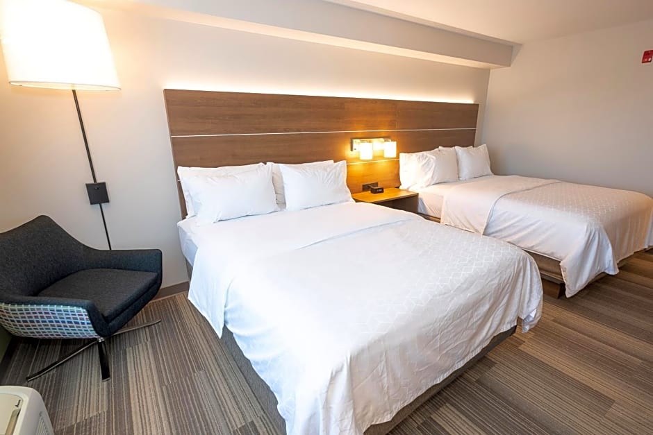 Holiday Inn Express Hotel & Suites Iron Mountain By IHG