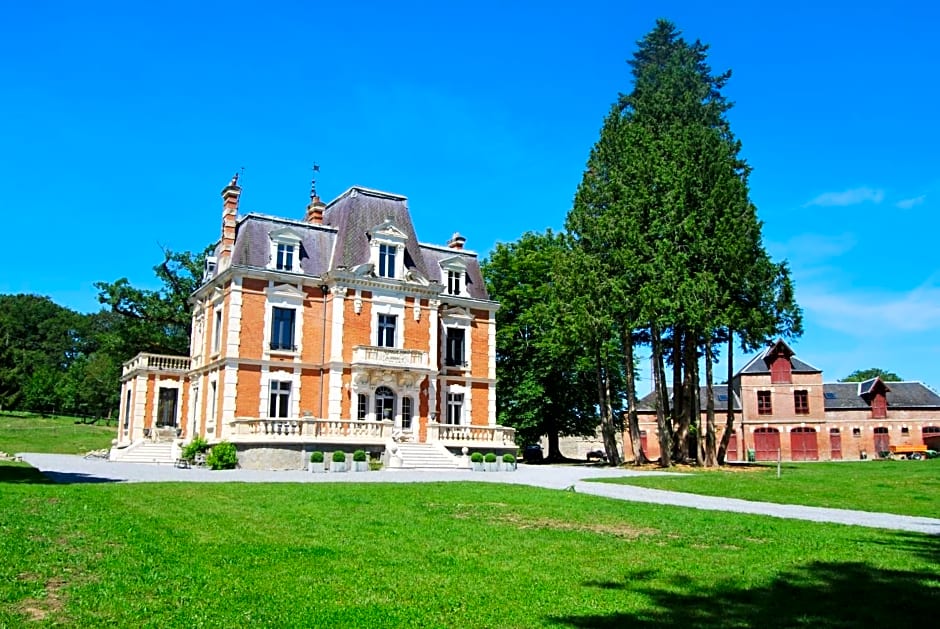 Chateau Sourliavoux, appartement en chambres d'hôtes