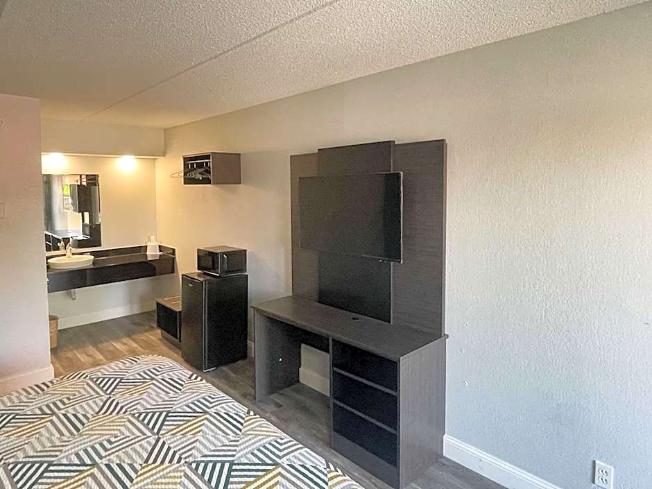 Motel 6-Memphis, TN - Downtown