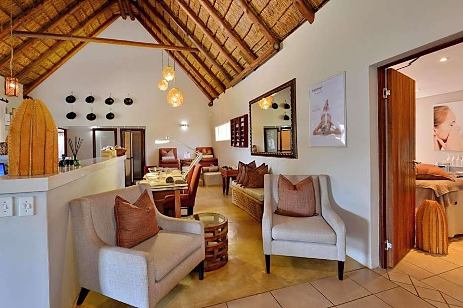 African Hills Safari Lodge & Spa