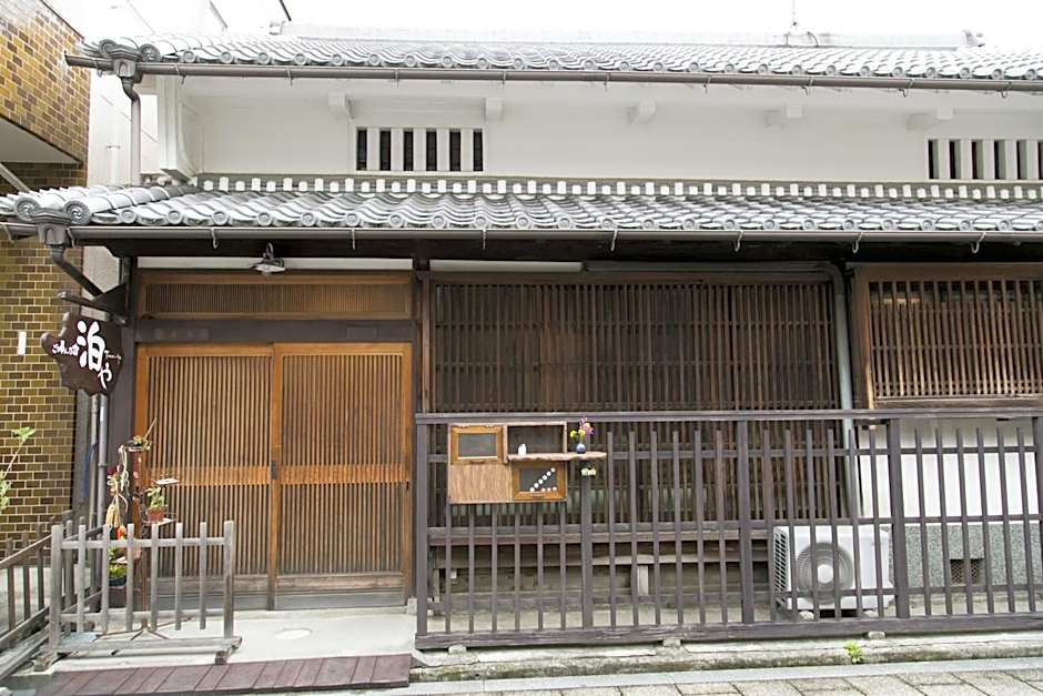 Female-Only Guesthouse Tomari-ya