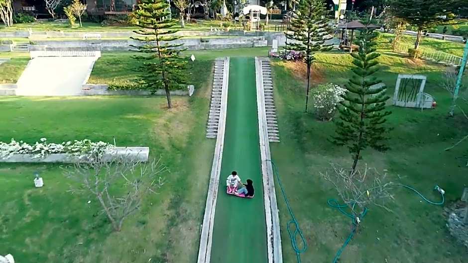 Tonsilp by The Moments Khao Yai