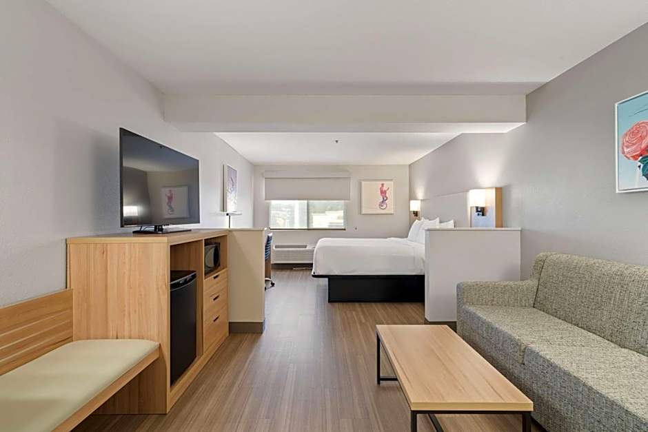 Best Western Lake Oswego Hotel & Suites