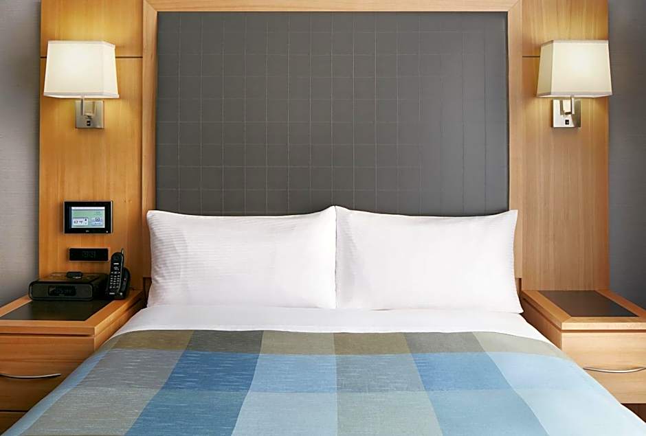 World Center Hotel