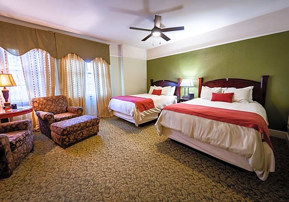 The Hotel Paisano