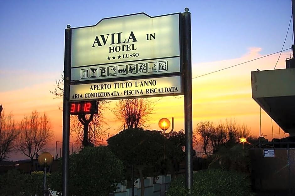 Hotel Avila In