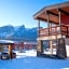 Rocky Mountain Ski Lodge