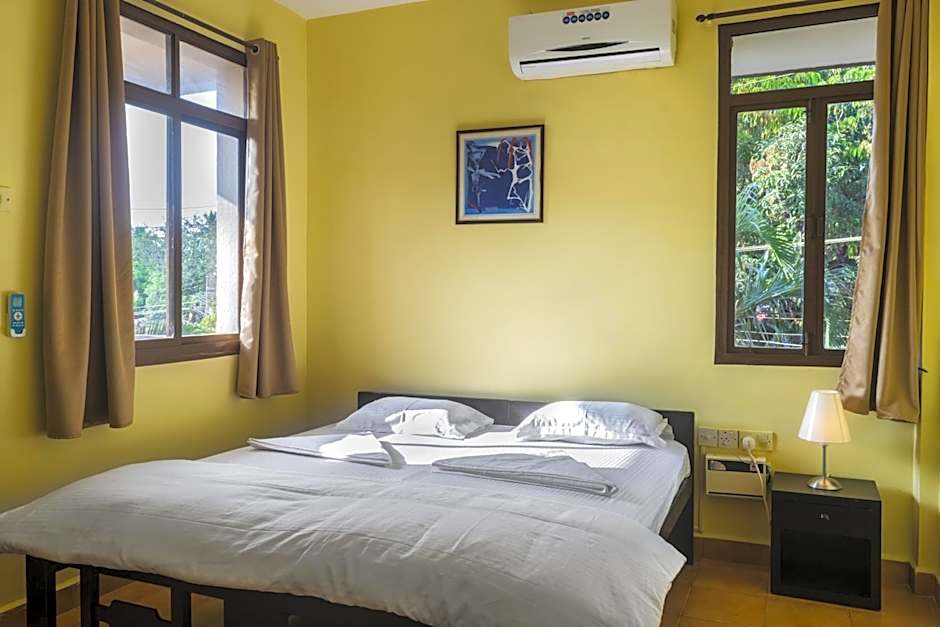 Photo 1 of 6 of Deluxe Double or Twin Room