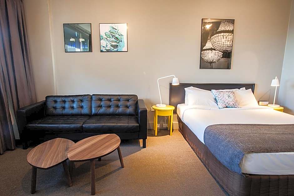 Ridge Apartment Hotel