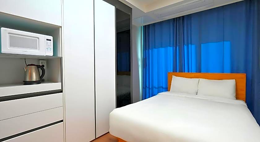 Paju Khills the terrace