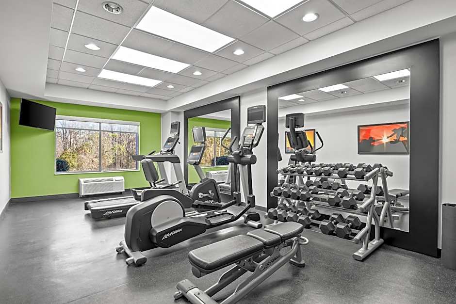 Spark by Hilton Macon North