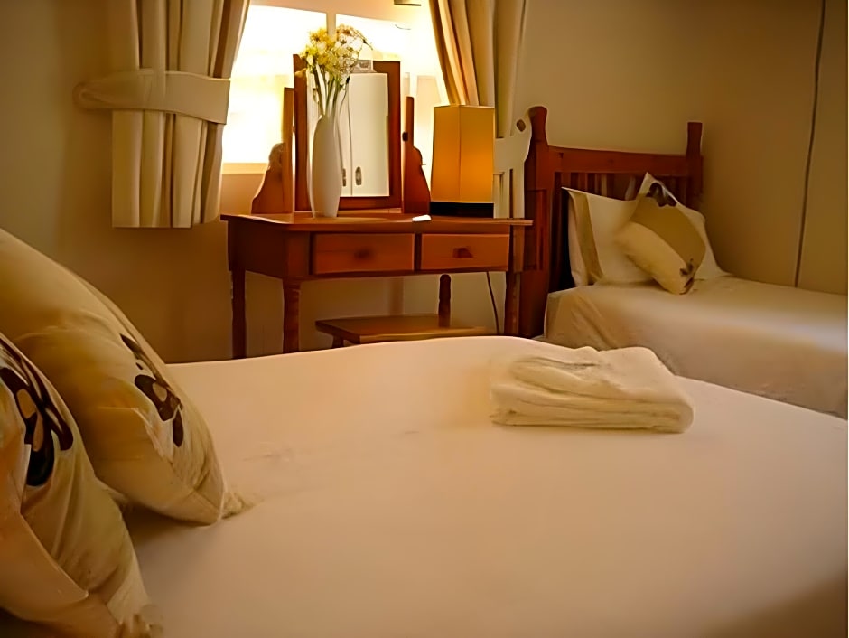 Sommersby Guest House