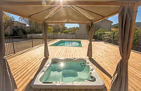 Hotel Restaurant Le Castel Fleuri