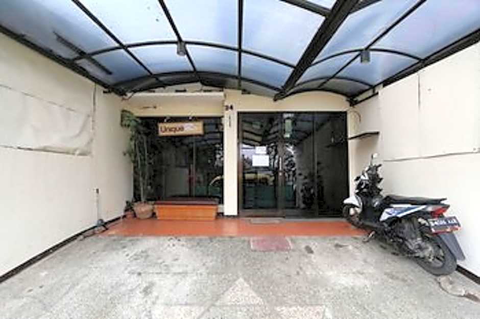 Unique Guesthouse 1 Pasar Baru