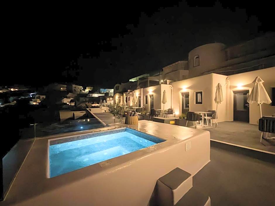 Sun Rocks Boutique Hotel - Caldera View Suites & Sunset Dining Experience