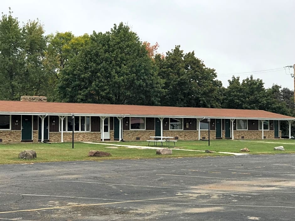 Spinning Wheel Motel