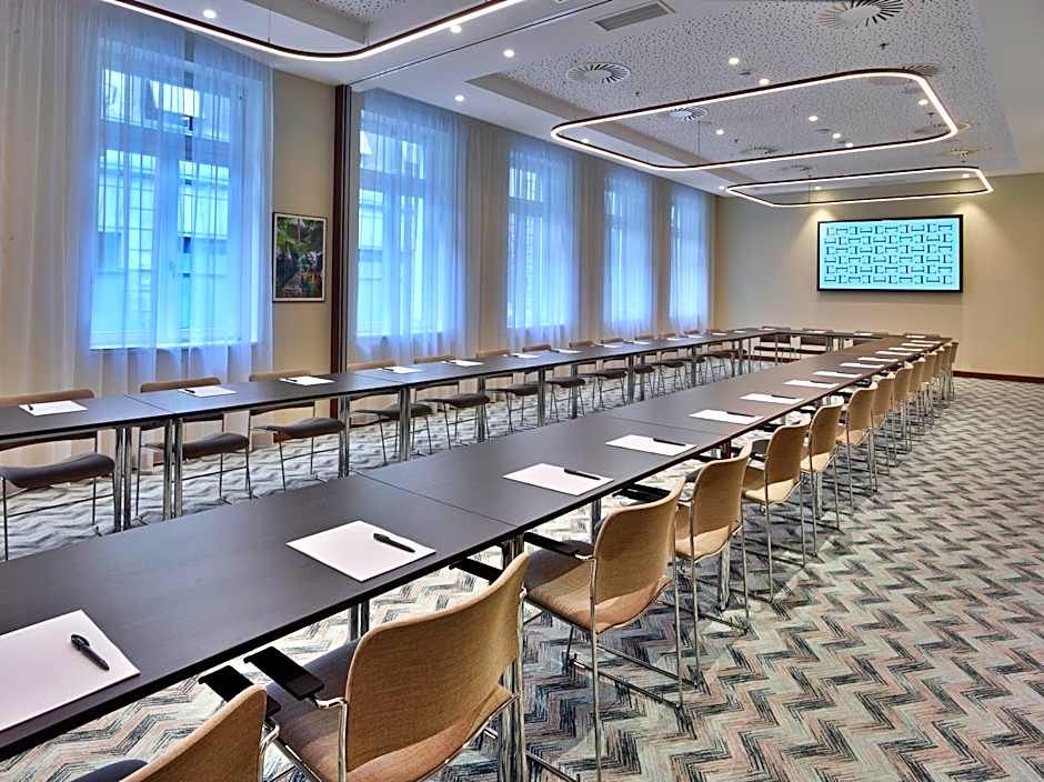 EST Grand Hotel Savoy