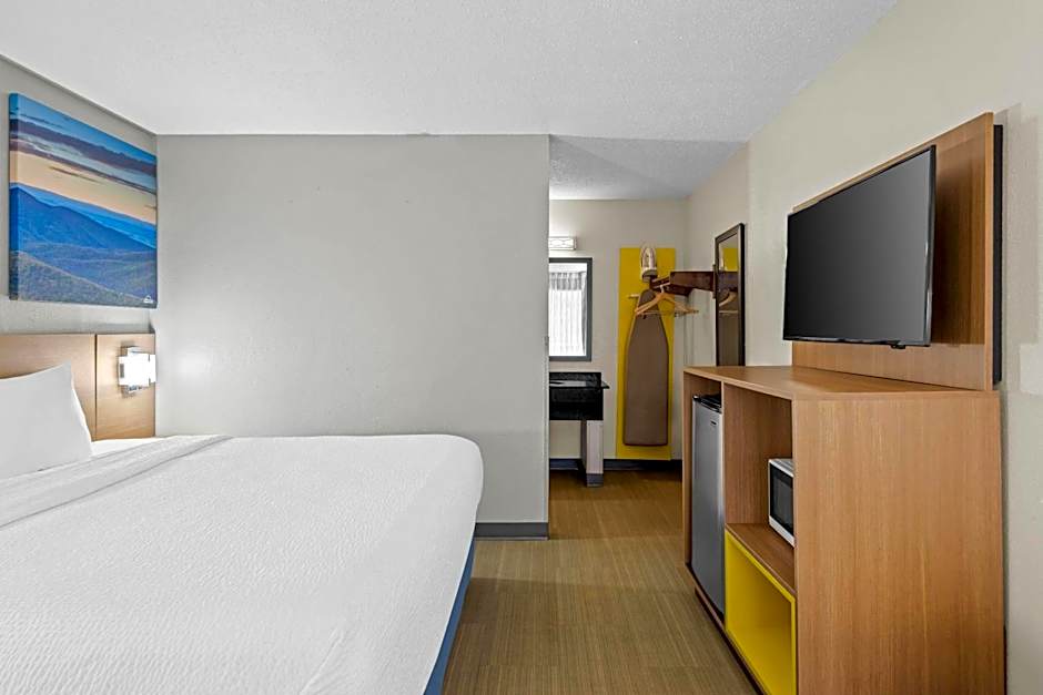 Days Inn by Wyndham Chattanooga/Hamilton Place