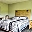 Colonial Valley Motel