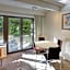 Garden Court Suites & Apartments