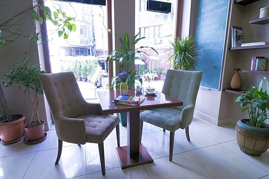 Cumbali Luxury Boutique Hotel