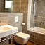 H24 HOTEL