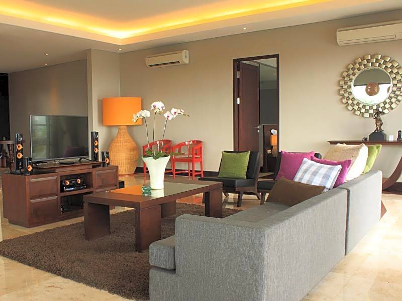 Sun Island Suites & Spa Goa Gong