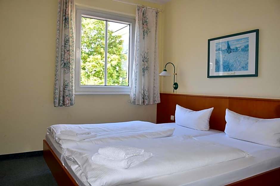 ARC Hotel