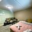 Welcoming room with private terrace, sauna and free parking