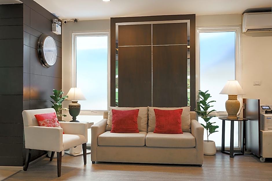 Icheck Inn Sukhumvit Soi 2