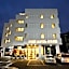 West Hotel