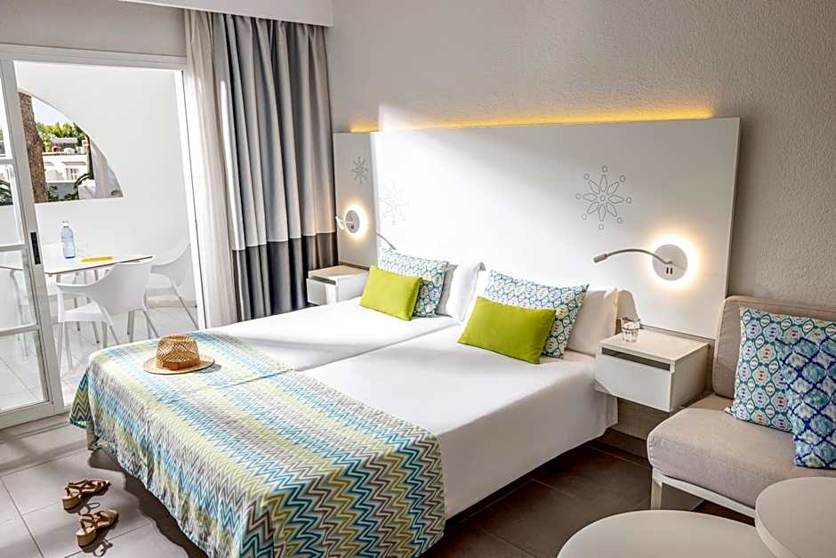 TUI MAGIC LIFE Cala Pada - All Inclusive