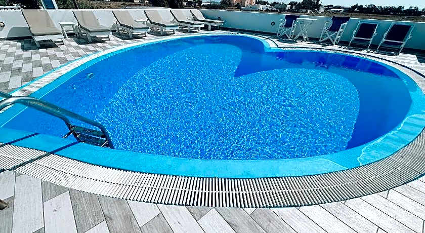 Honeymoon Beach Studios