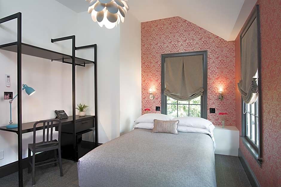 The Poppy Georgetown