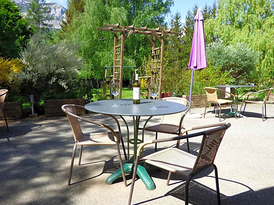 Hôtel Logis La Crémaillère